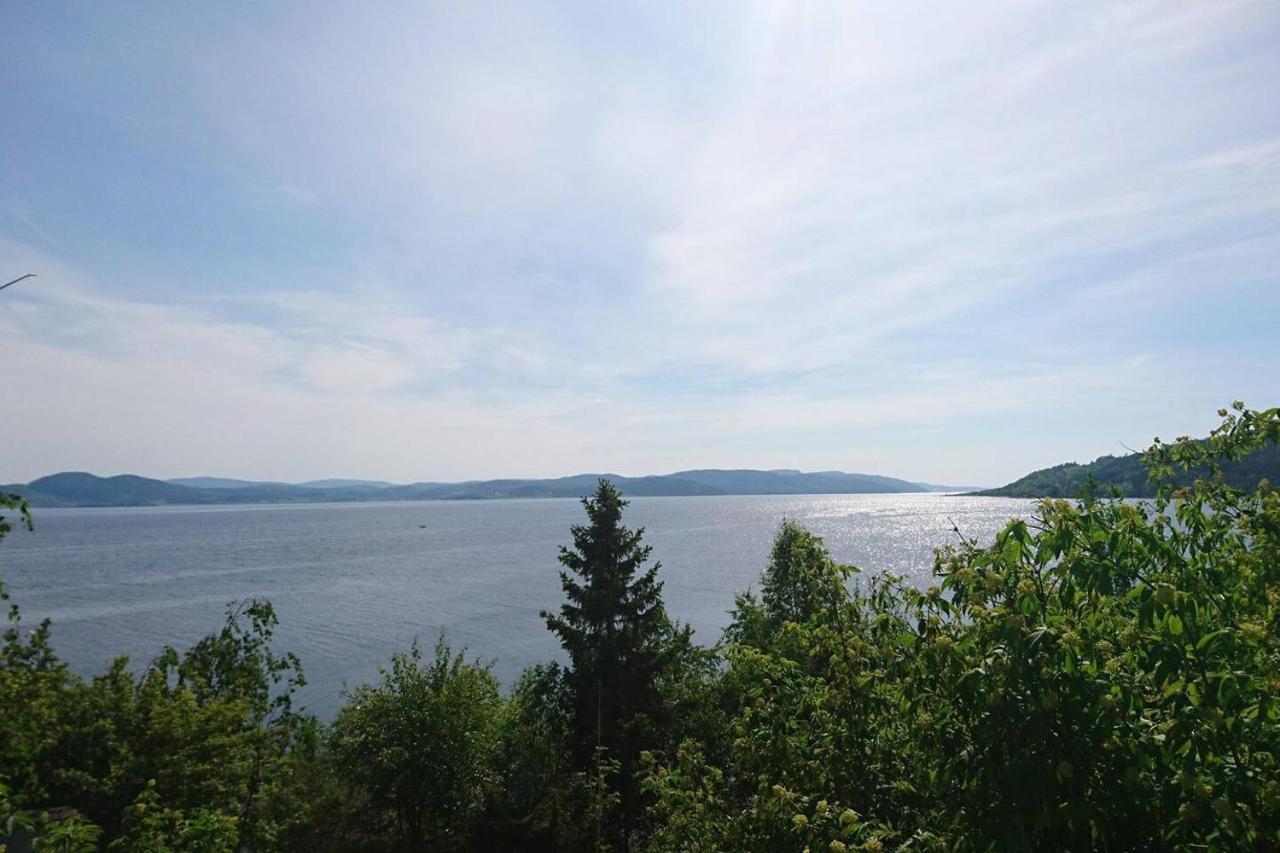 Beautiful 3 Bed Cottage In Ytteroy With Seaview Екстер'єр фото